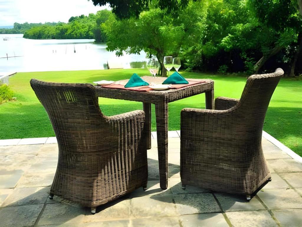 Roman Lake Ayurveda Boutique Resort Ahungalla Eksteriør billede