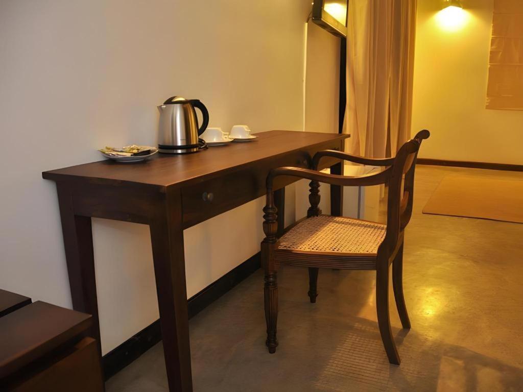 Roman Lake Ayurveda Boutique Resort Ahungalla Eksteriør billede