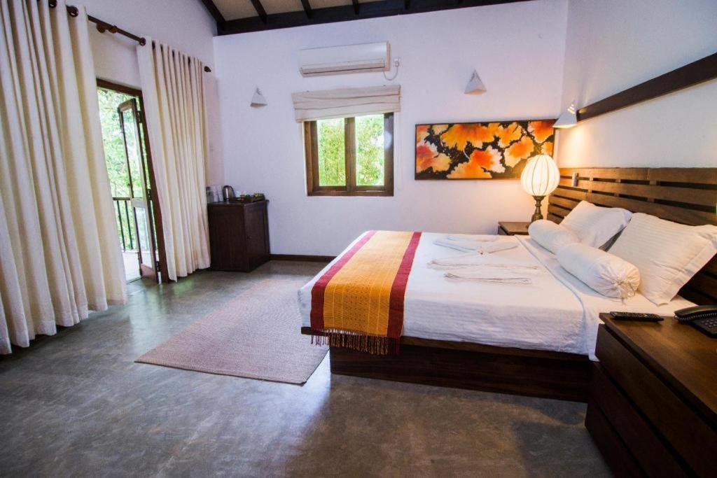 Roman Lake Ayurveda Boutique Resort Ahungalla Eksteriør billede