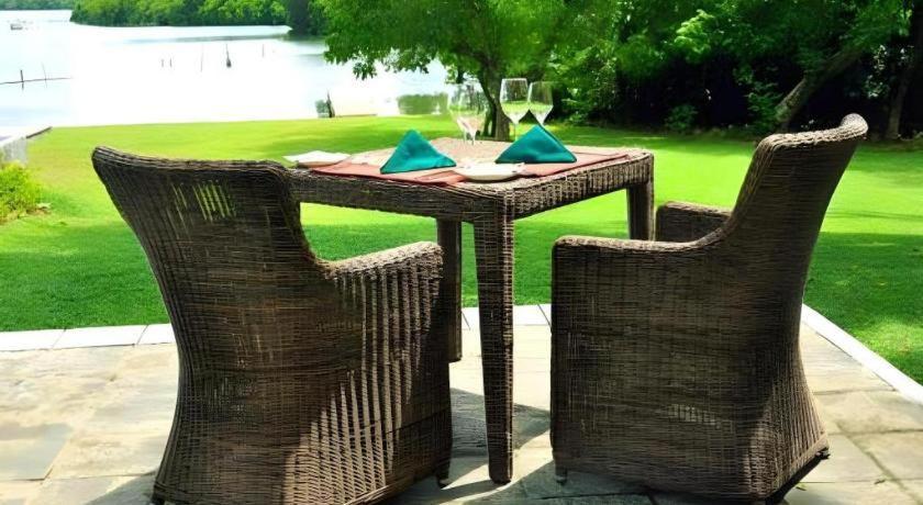 Roman Lake Ayurveda Boutique Resort Ahungalla Eksteriør billede
